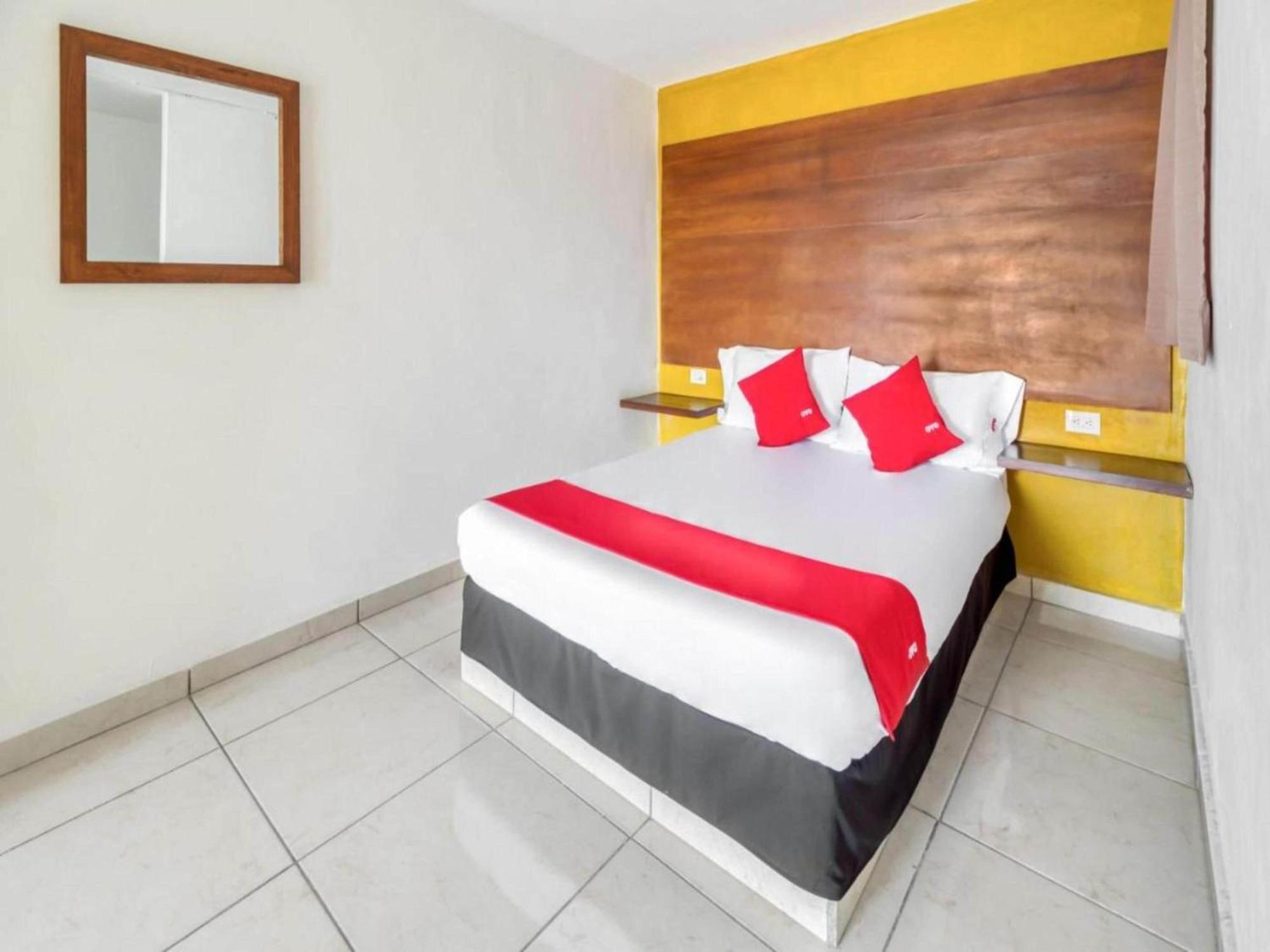 Oyo Hotel Familiar Tollan Cholula Zewnętrze zdjęcie