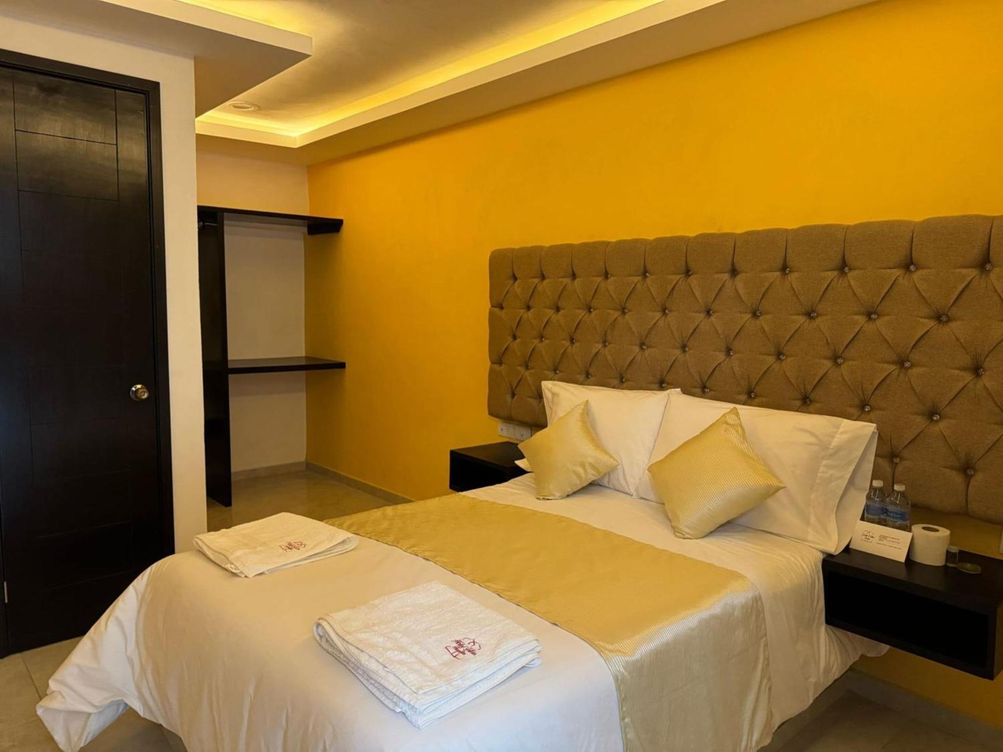 Oyo Hotel Familiar Tollan Cholula Zewnętrze zdjęcie