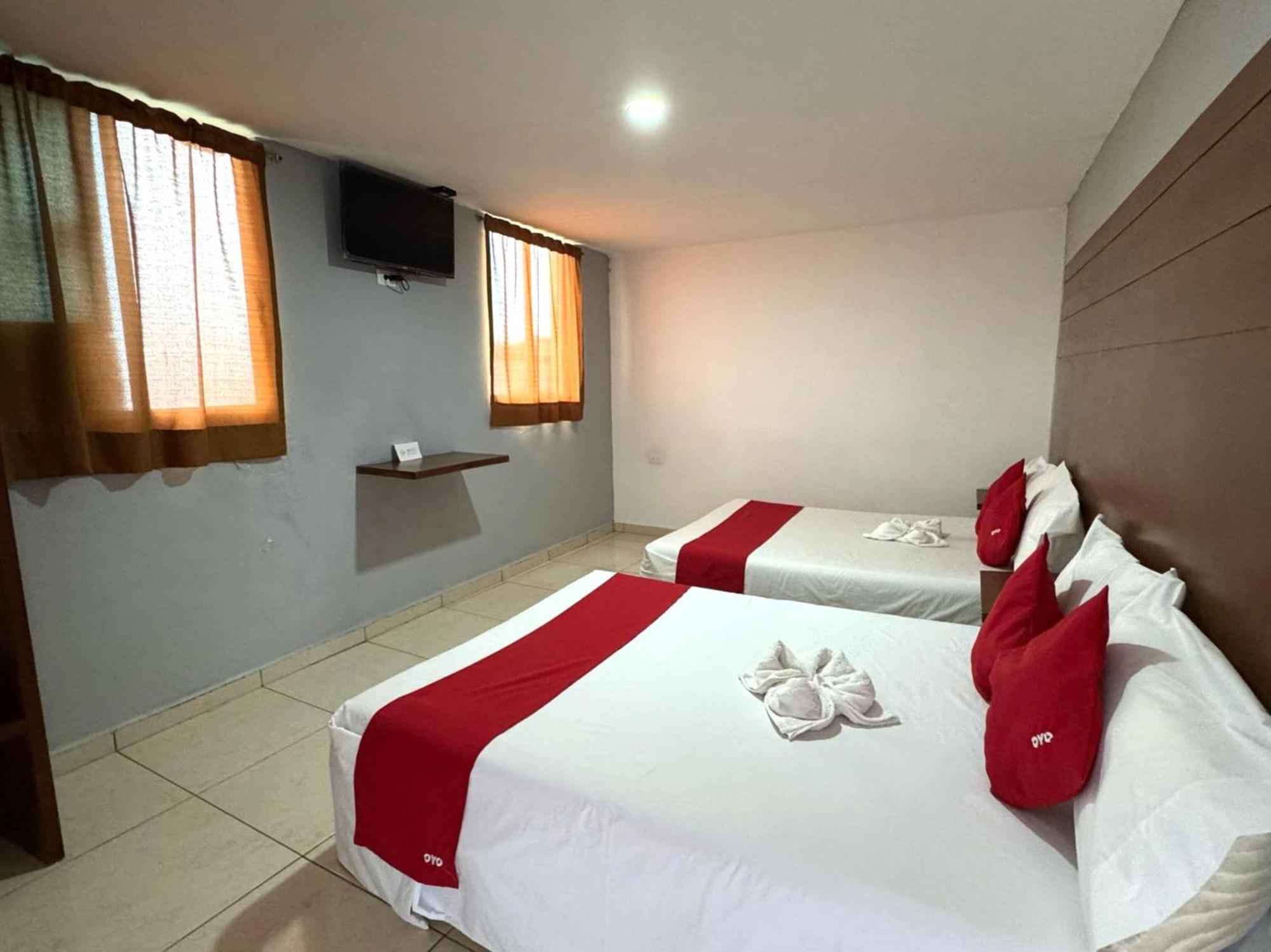Oyo Hotel Familiar Tollan Cholula Zewnętrze zdjęcie