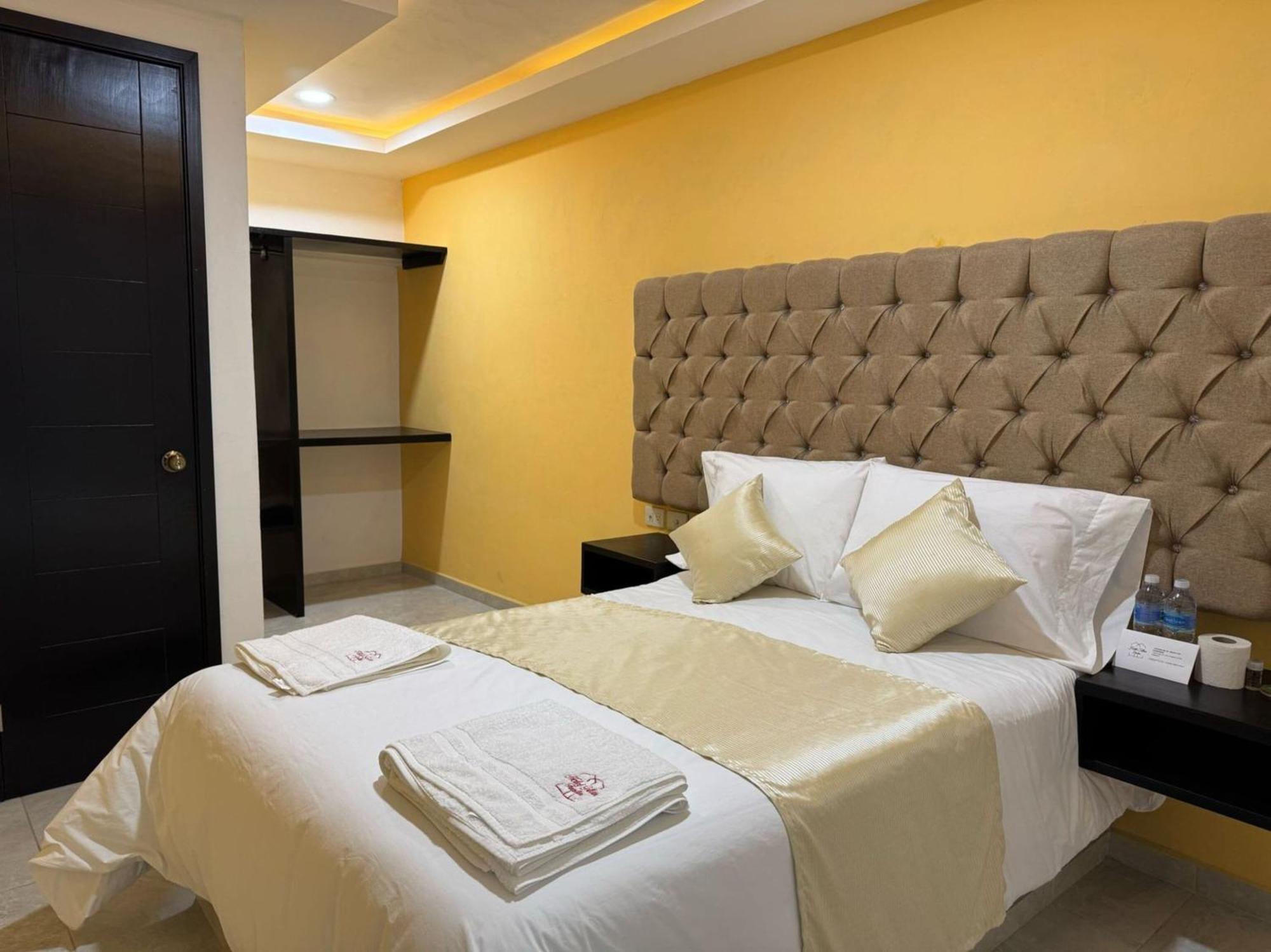 Oyo Hotel Familiar Tollan Cholula Zewnętrze zdjęcie