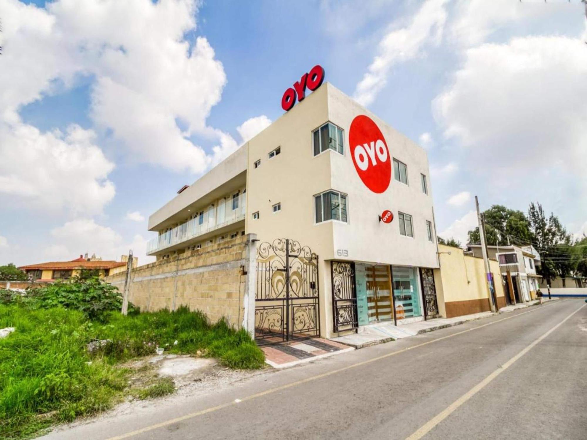 Oyo Hotel Familiar Tollan Cholula Zewnętrze zdjęcie